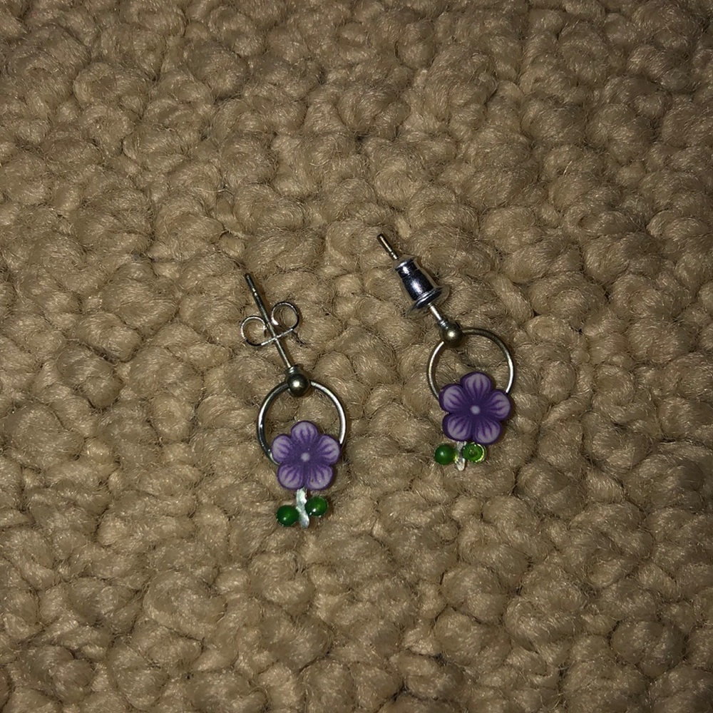 dangling earrings